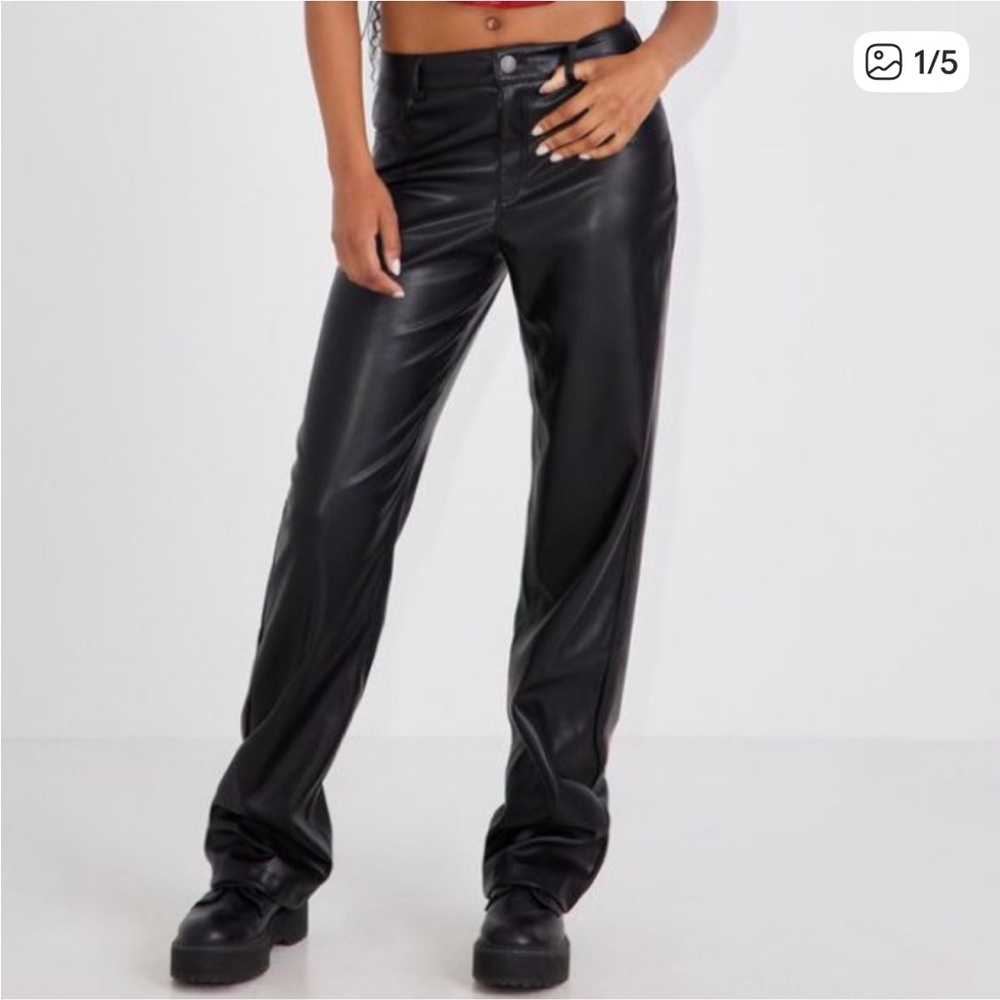 Garage Faux Leather Straight Pant in XS